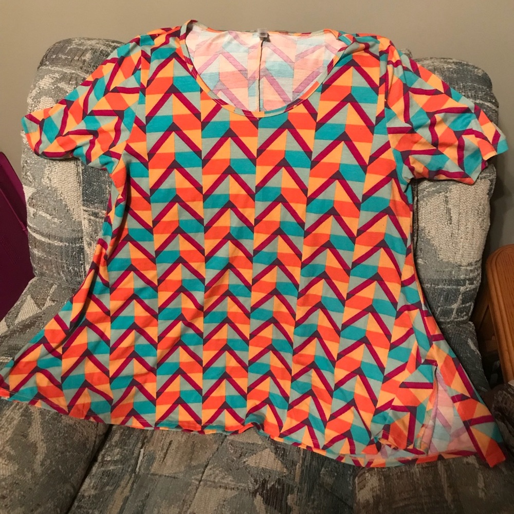 Lularoe Perfect T
